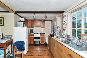 Cambridgeshire, CB5 8AF picture 2