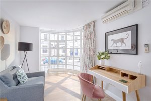 Cambridgeshire, CB5 8AW picture 4