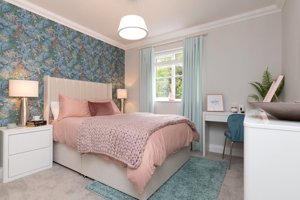 Suffolk, IP19 8TP picture 3