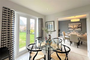 Diss Road, Botesdale picture 5