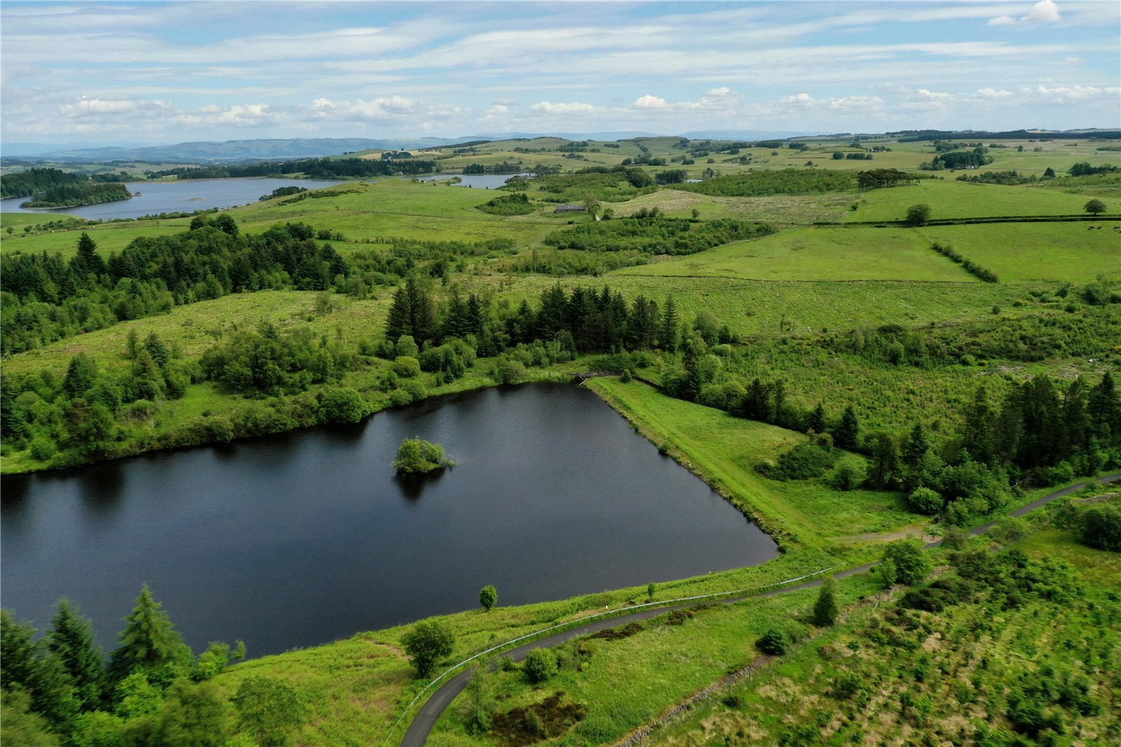 Kirkleegreen Reservoir and Land, Beith picture 2