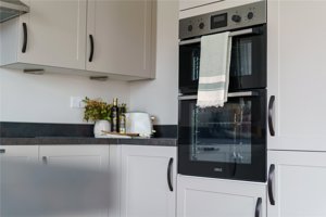 Beresford Road, Holt picture 3