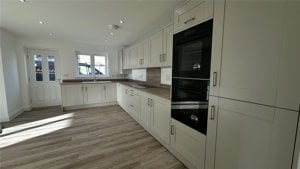 Suffolk, NR34 9YU picture 3