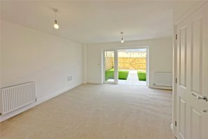 Suffolk, NR34 9YU picture 2