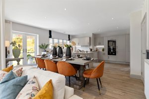 Norfolk, NR8 6DP picture 1