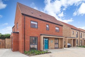 Priory Grove, Banbury Road picture 1