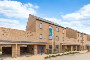 Priory Grove, Banbury Road picture 1