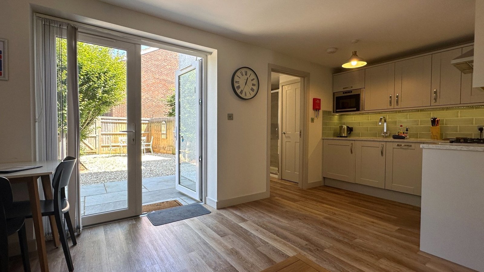 Picture No. 02.jpg Picture No. 02