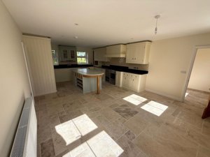 Wisbech, Cambridgeshire, PE14 9HG picture 3