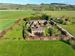 New Mains Farmhouse, Inchture picture 1