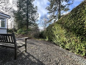 Dundarach Gardens, Pitlochry picture 3