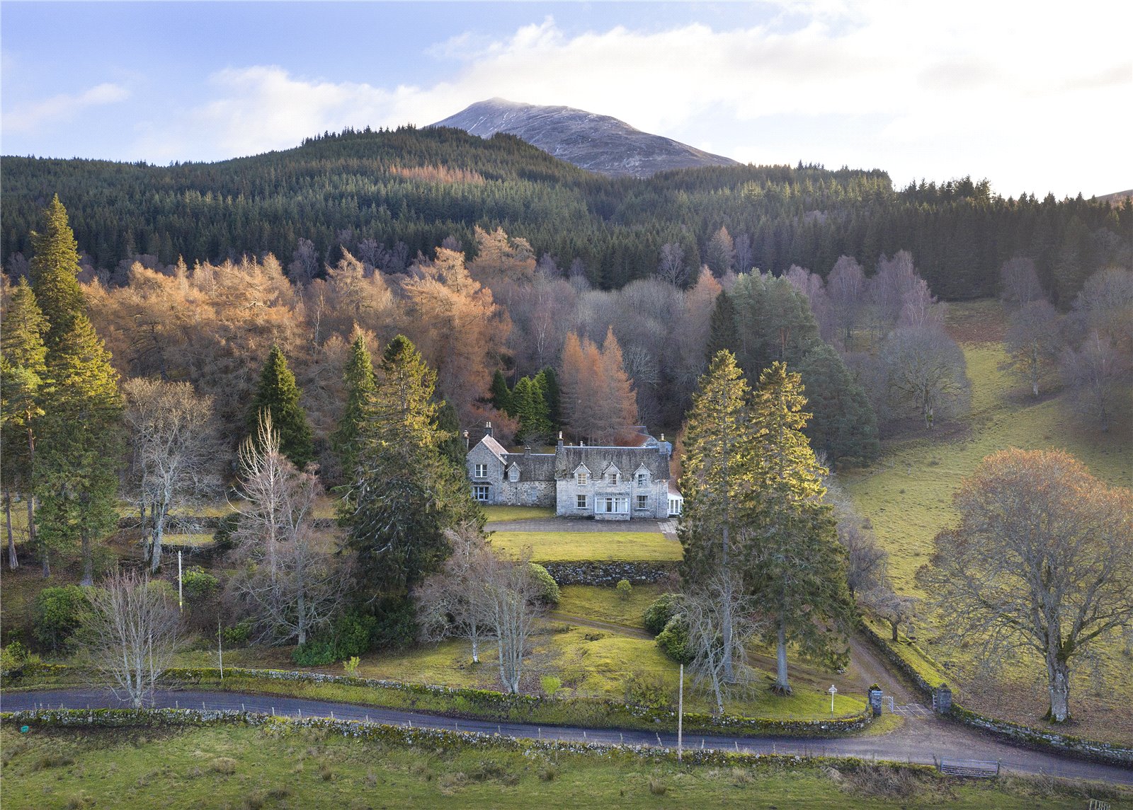 Kinloch Rannoch, Pitlochry picture 1