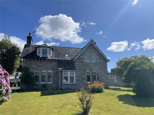 West Moulin Road, Pitlochry picture 1