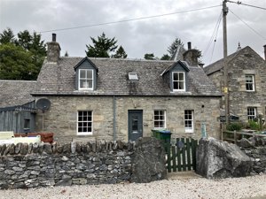 Blair Atholl, Pitlochry picture 1