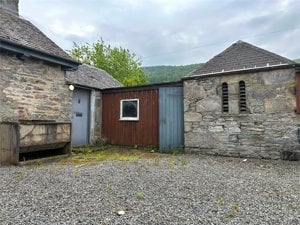 Pitlochry, Perth and Kinross, PH18 5SN picture 6