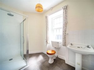 Pitlochry, PH18 5SN picture 6