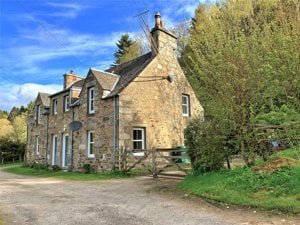 Ballinluig, Pitlochry, PH9 0NT picture 6