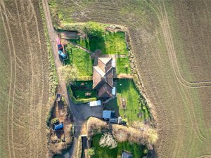 St. Anthonys Cottages, Scholar's Hill picture 3