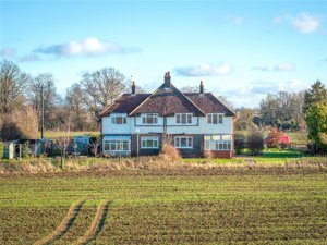St. Anthonys Cottages, Scholar's Hill picture 5