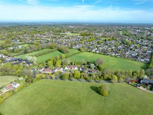 Land At Norton & Radwell, Letchworth picture 2