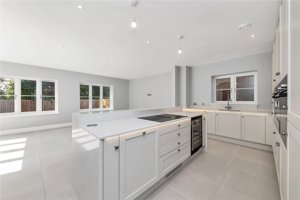 Meldreth, SG8 6GS picture 2