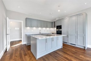 Royston, Cambridgeshire, SG8 0BQ picture 3