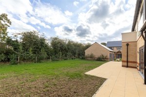 Royston, Cambridgeshire, SG8 0BQ picture 5