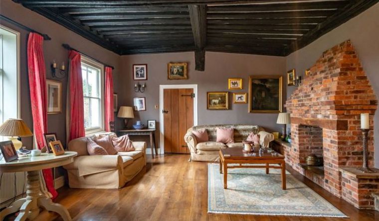 Image of decluttering-blog 2(2)