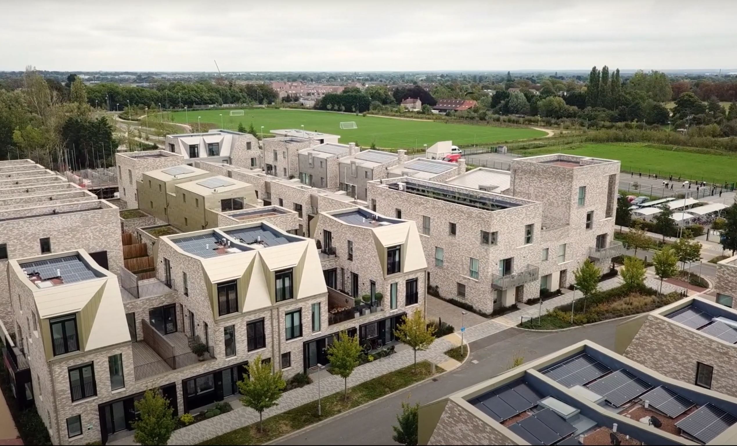 Knights Park, Eddington