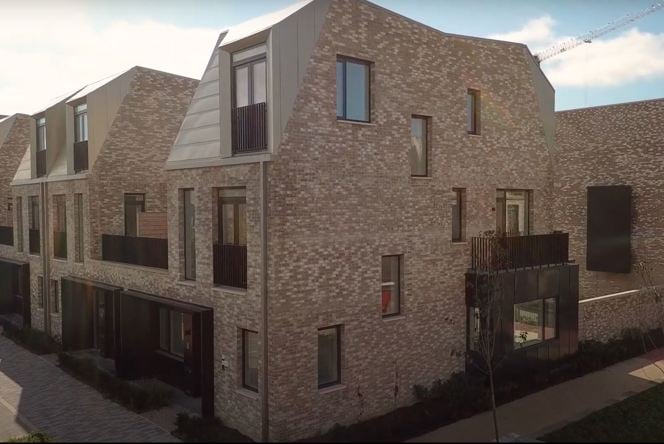 Snipped Milne Villa.JPG