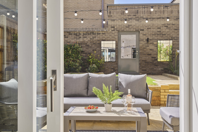 Image of 242108-002 (1)