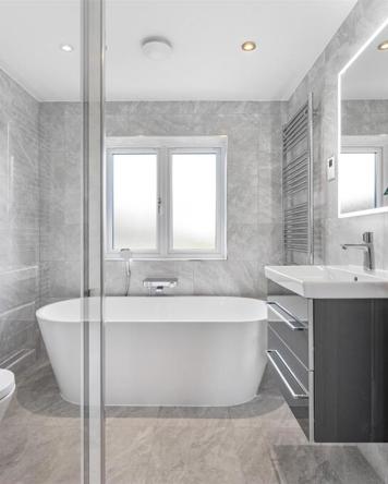 Image of plot 5 ensuite harlington