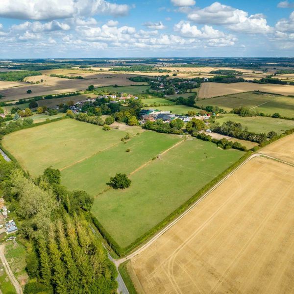 Sale of an attractive, residential amenity farm